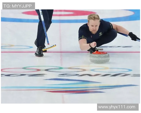 丹麦与瑞典足球对决精彩视频回顾与分析